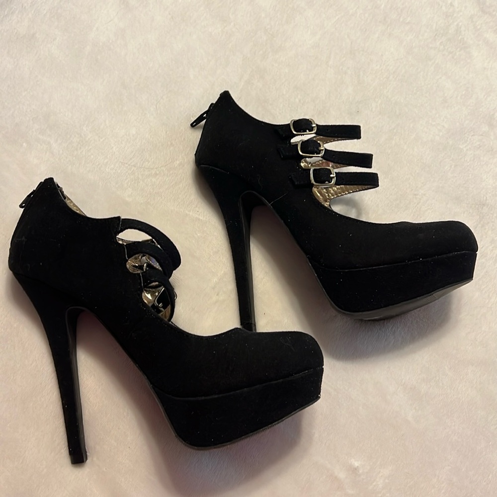 Material girl black faux suede triple strap platform Mary Jane stiletto heels 6